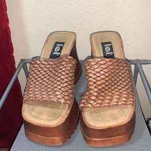 Vintage Lei Woven Platform Wedges